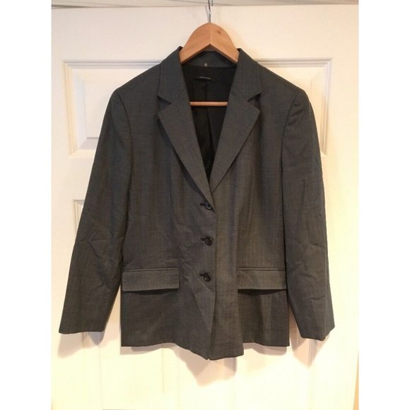 Tahari Arthur S. Levine Black & Gold Pinstripe Blazer, Size 16 (US) NWT! $250 - Picture 1 of 7